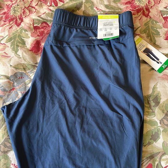EDDIE BAUER Size XL Departure Ankle Pant Casual PullOn FlatFront Pkts $59 NEW - Picture 7 of 13